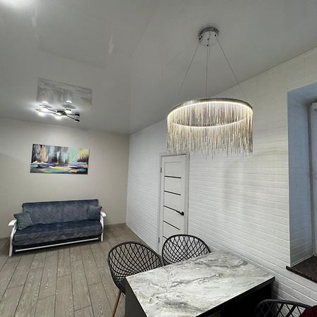 Lux Apartment & Центр,Жк Театральний Rivne Eksteriør bilde