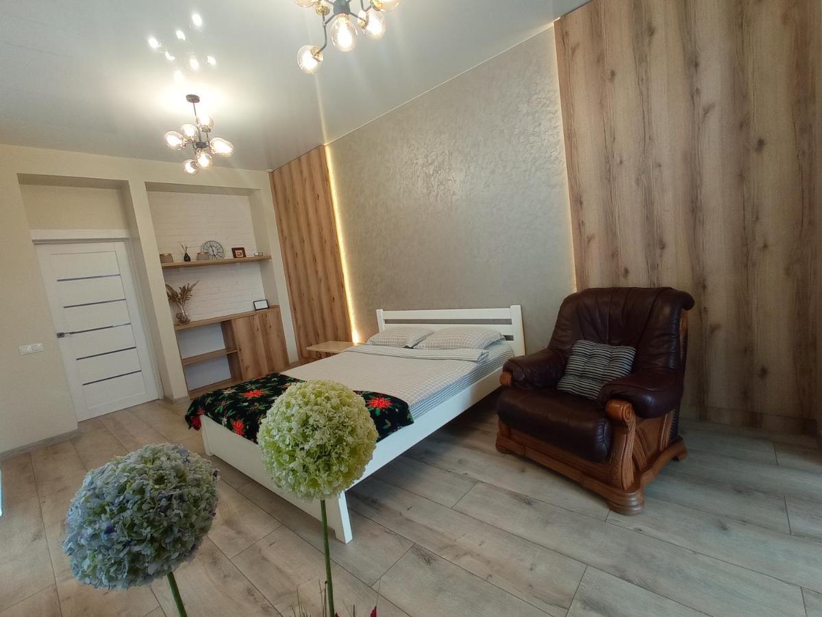 Lux Apartment & Центр,Жк Театральний Rivne Eksteriør bilde