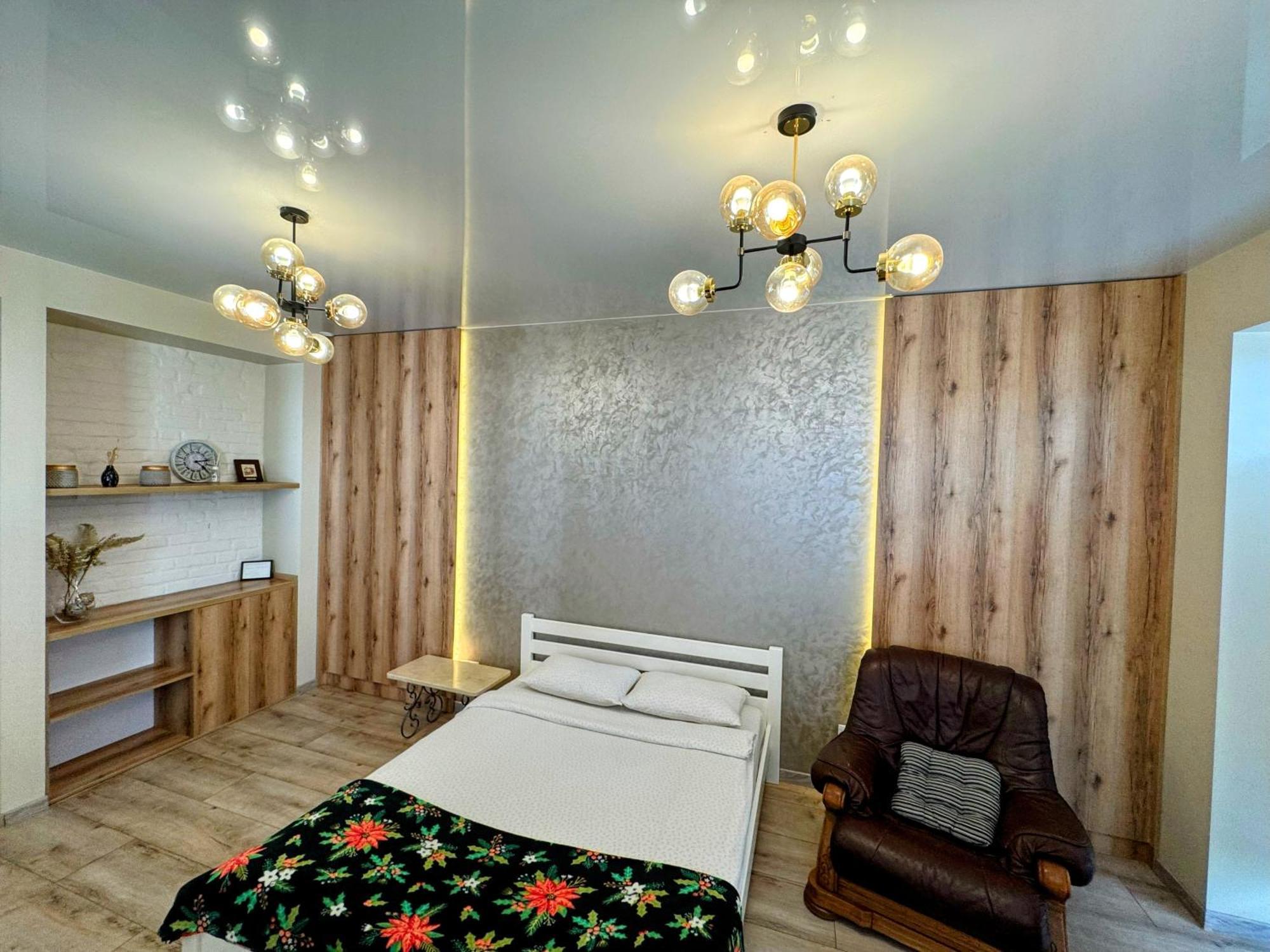 Lux Apartment & Центр,Жк Театральний Rivne Eksteriør bilde